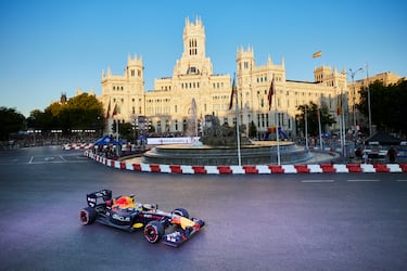 “Los pilotos que están con Max Verstappen son peores que Checo Pérez”