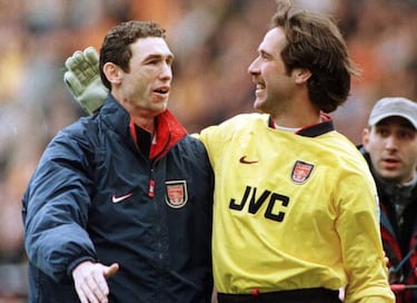 Santi Cazorla elige su once histórico ideal del Arsenal