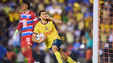 Henry Martin celebrates his goal 1-1 of America during the Semi-Final second leg match between America and Cruz Azul as part of the Liga BBVA MX, Torneo Clausura 2025 at Ciudad de los Deportes Stadium on May 18, 2025 in Mexico City, Mexico.