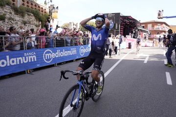 Pelayo Sánchez muy feliz tras la victoria.