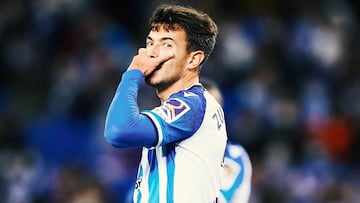 Martín Zubimendi, jugador de la Real Sociedad, durante un partido.