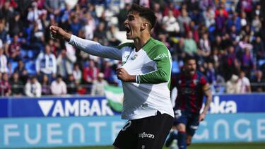 Aprobados y suspensos del Racing en Huesca: así se las ponían a Felipe II