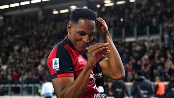 Soccer Football - Serie A - Cagliari v Juventus - Sardegna Arena, Cagliari, Italy - April 19, 2024 Cagliari's Yerry Mina celebrates scoring their second goal REUTERS/Alberto Lingria