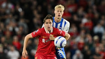 Chiesa, con el Liverpool, en el encuentro ante el Brighton.