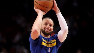 Stephen Curry is going to the be the first player to make over $60 million in the NBA after signing a one-year contract extension with the Golden State Warriors.
