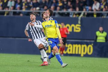 23/02/25 PARTIDO SEGUNDA DIVISION CADIZ - CASTELLON OSCAR MELENDO