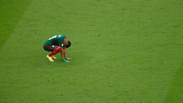 . LUSAIL (CATAR), 30/11/2022.- Jesus Gallardo de México reacciona al quedar eliminado su equipo hoy, al final de un partido de la fase de grupos del Mundial de Fútbol Qatar 2022 entre Arabia Saudita y México en el estadio Lusail (Catar). EFE/Esteban Biba